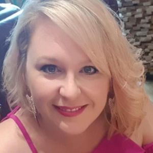 Meet your Posher, Lesley